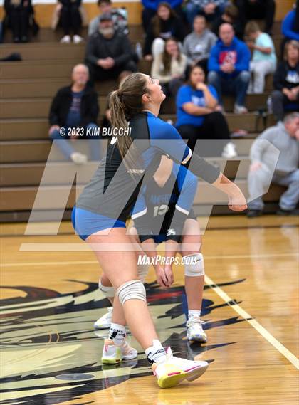 Thumbnail 3 in Detroit Country Day @ Lamphere photogallery.