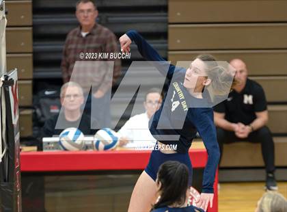 Thumbnail 2 in Detroit Country Day @ Lamphere photogallery.