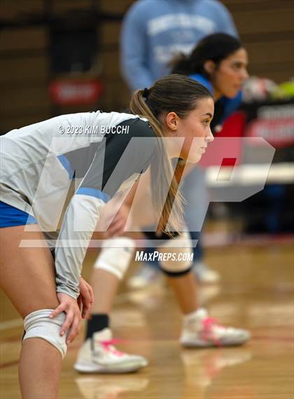 Thumbnail 3 in Detroit Country Day @ Lamphere photogallery.