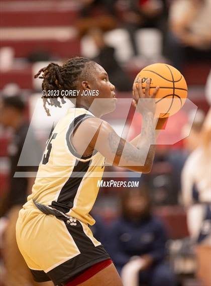Thumbnail 3 in Thomson vs Statesboro (Hardwood Invitational) photogallery.
