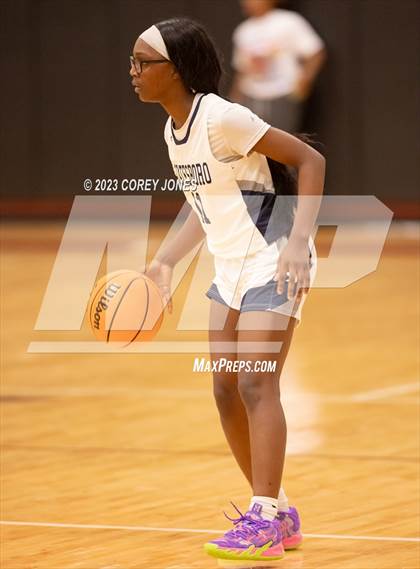 Thumbnail 1 in Thomson vs Statesboro (Hardwood Invitational) photogallery.