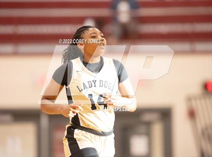 Thumbnail 2 in Thomson vs Statesboro (Hardwood Invitational) photogallery.