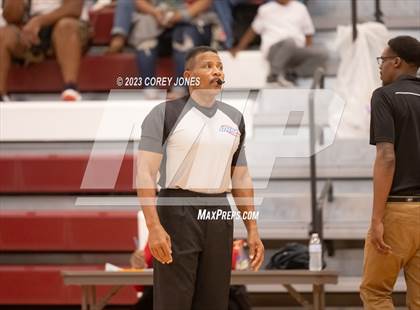 Thumbnail 1 in Thomson vs Statesboro (Hardwood Invitational) photogallery.