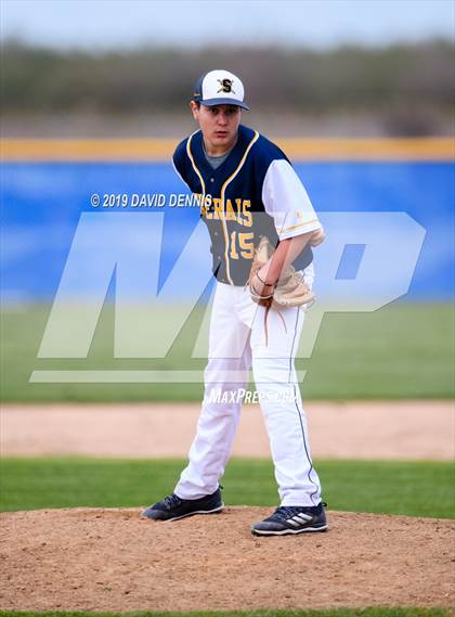Thumbnail 1 in Arvin @ Shafter photogallery.