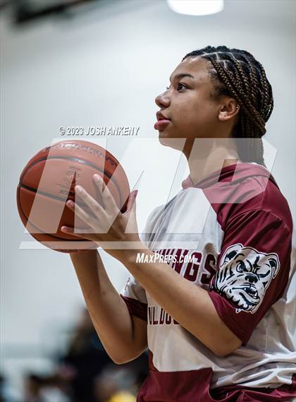 Thumbnail 1 in Jennings @ Brusly (LHSAA Division II Non-Select Round 3) photogallery.