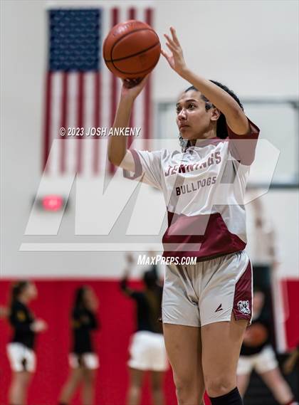 Thumbnail 2 in Jennings @ Brusly (LHSAA Division II Non-Select Round 3) photogallery.
