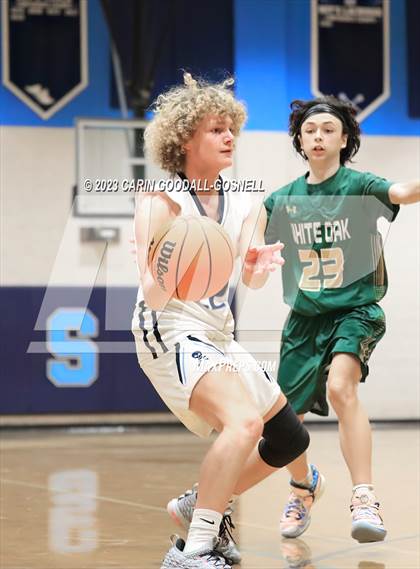 Thumbnail 3 in White Oak @ Swansboro photogallery.