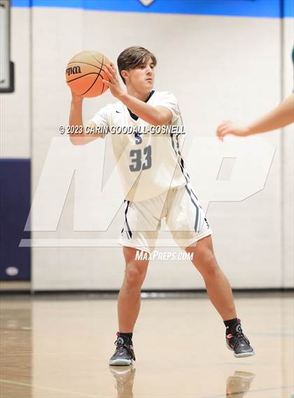 Thumbnail 3 in White Oak @ Swansboro photogallery.
