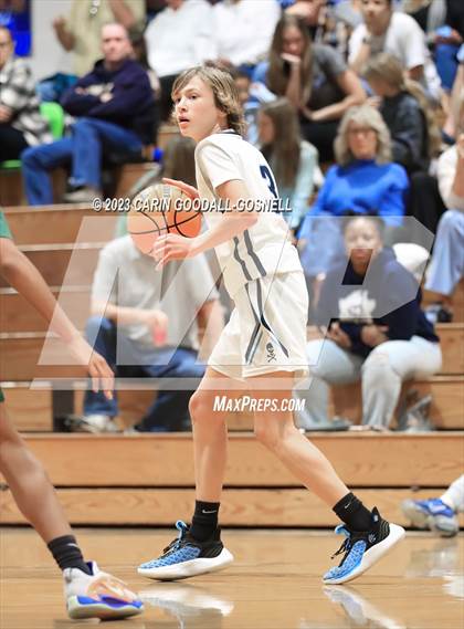 Thumbnail 3 in White Oak @ Swansboro photogallery.