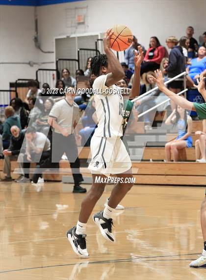 Thumbnail 2 in White Oak @ Swansboro photogallery.