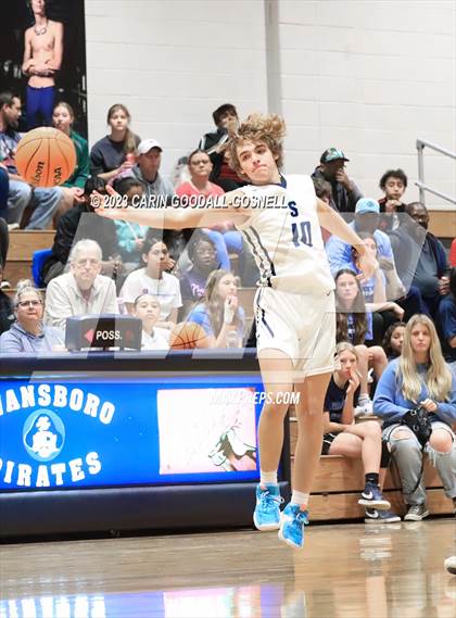 Thumbnail 1 in White Oak @ Swansboro photogallery.
