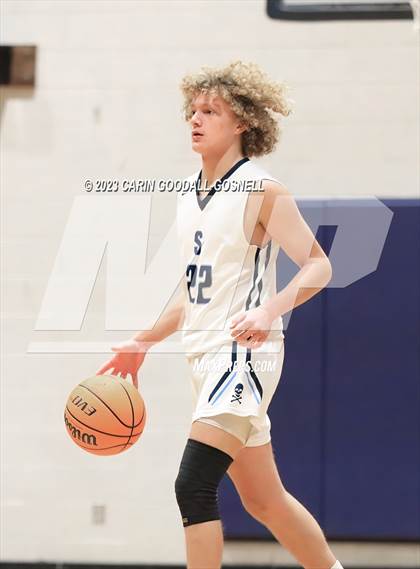Thumbnail 3 in White Oak @ Swansboro photogallery.