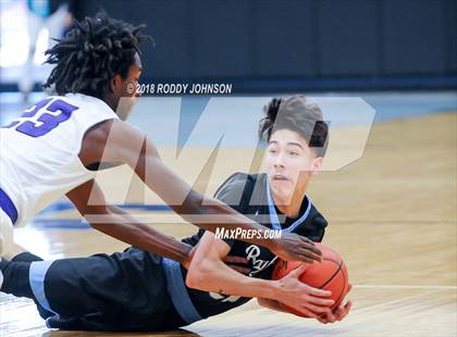 Thumbnail 1 in Sam Rayburn vs. Angleton (McDonald's Texas Invitational) photogallery.