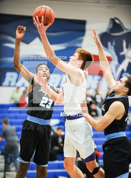 Thumbnail 3 in Sam Rayburn vs. Angleton (McDonald's Texas Invitational) photogallery.