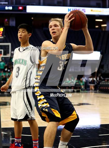 Thumbnail 1 in Elk Grove vs. El Camino photogallery.