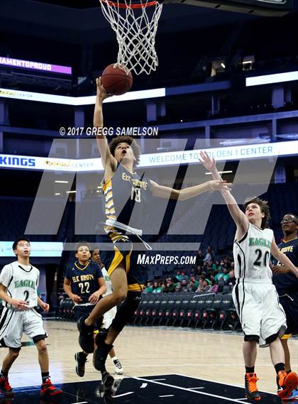 Thumbnail 1 in Elk Grove vs. El Camino photogallery.