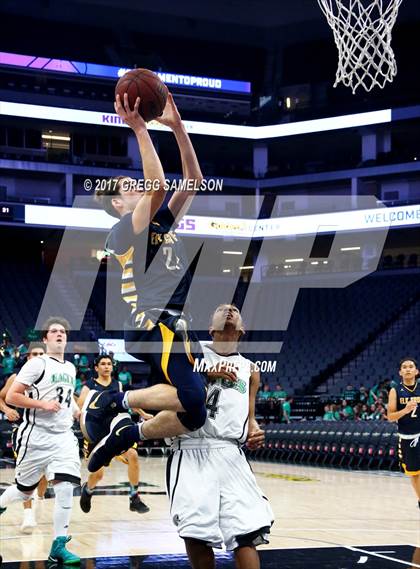 Thumbnail 1 in Elk Grove vs. El Camino photogallery.