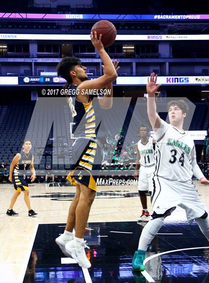 Thumbnail 1 in Elk Grove vs. El Camino photogallery.