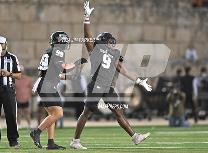 Thumbnail 1 in Vandegrift @ Cedar Park photogallery.