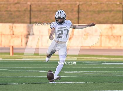 Thumbnail 2 in Vandegrift @ Cedar Park photogallery.