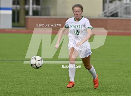 Thumbnail 3 in Lewiston-Porter @ Kenmore West photogallery.