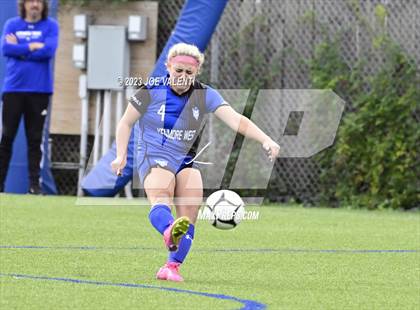 Thumbnail 1 in Lewiston-Porter @ Kenmore West photogallery.