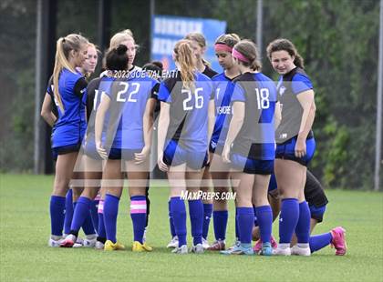 Thumbnail 1 in Lewiston-Porter @ Kenmore West photogallery.