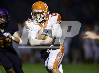 Thumbnail 2 in Hamilton Heights vs. Guerin Catholic (IHSAA Sectional Round 1 Playoff) photogallery.