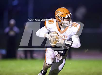 Thumbnail 2 in Hamilton Heights vs. Guerin Catholic (IHSAA Sectional Round 1 Playoff) photogallery.
