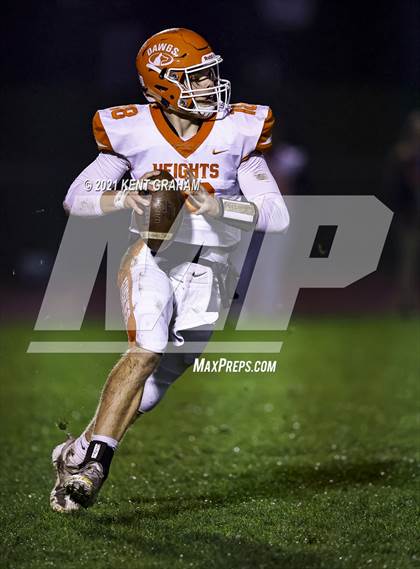 Thumbnail 2 in Hamilton Heights vs. Guerin Catholic (IHSAA Sectional Round 1 Playoff) photogallery.