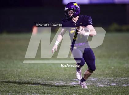 Thumbnail 3 in Hamilton Heights vs. Guerin Catholic (IHSAA Sectional Round 1 Playoff) photogallery.