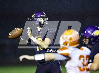 Thumbnail 2 in Hamilton Heights vs. Guerin Catholic (IHSAA Sectional Round 1 Playoff) photogallery.
