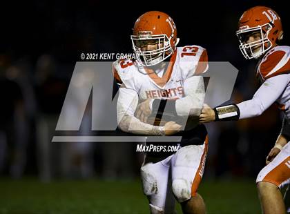 Thumbnail 2 in Hamilton Heights vs. Guerin Catholic (IHSAA Sectional Round 1 Playoff) photogallery.