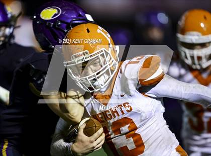 Thumbnail 3 in Hamilton Heights vs. Guerin Catholic (IHSAA Sectional Round 1 Playoff) photogallery.