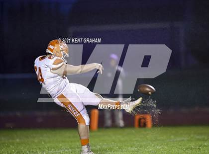 Thumbnail 1 in Hamilton Heights vs. Guerin Catholic (IHSAA Sectional Round 1 Playoff) photogallery.