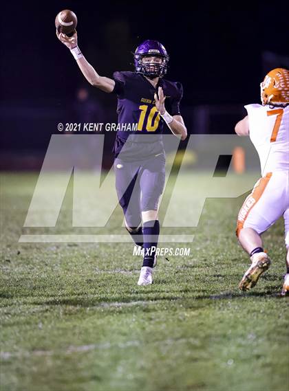 Thumbnail 2 in Hamilton Heights vs. Guerin Catholic (IHSAA Sectional Round 1 Playoff) photogallery.