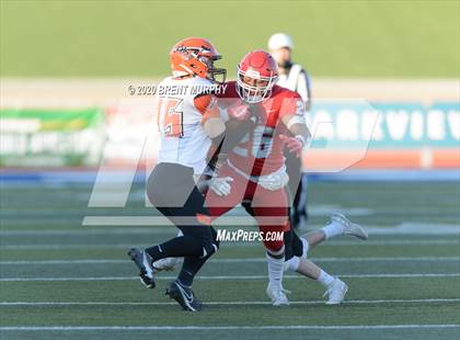 Thumbnail 2 in Eaton vs. Lamar (CHSAA 2A State Championship) photogallery.