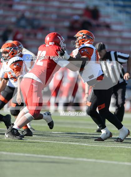 Thumbnail 1 in Eaton vs. Lamar (CHSAA 2A State Championship) photogallery.