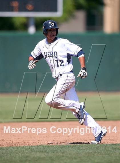 Thumbnail 3 in Rio Americano vs. Elk Grove (Boras Classic) photogallery.