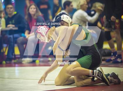 Thumbnail 2 in CIF Southwestern Wrestling Championships photogallery.