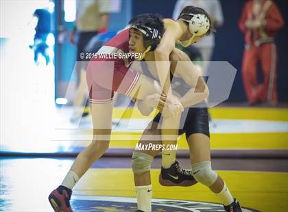 Thumbnail 2 in CIF Southwestern Wrestling Championships photogallery.