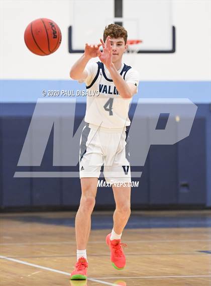 Thumbnail 2 in Columbine @ Valor Christian photogallery.