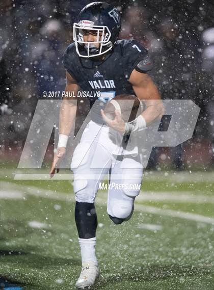 Thumbnail 2 in Valor Christian vs. Grandview (CHSAA 5A Quarterfinal) photogallery.