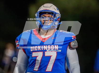 Thumbnail 3 in Atascocita vs. Dickinson (UIL Football 6A-DI Bi-District)  photogallery.