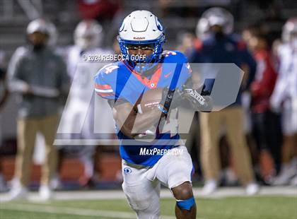 Thumbnail 2 in Atascocita vs. Dickinson (UIL Football 6A-DI Bi-District)  photogallery.