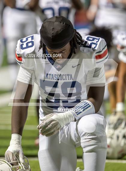 Thumbnail 1 in Atascocita vs. Dickinson (UIL Football 6A-DI Bi-District)  photogallery.