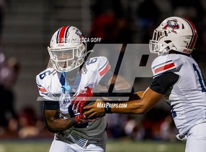 Thumbnail 1 in Atascocita vs. Dickinson (UIL Football 6A-DI Bi-District)  photogallery.