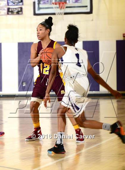 Thumbnail 1 in Mt. Vernon vs New Rochelle (Section 1 First Round Playoff) photogallery.