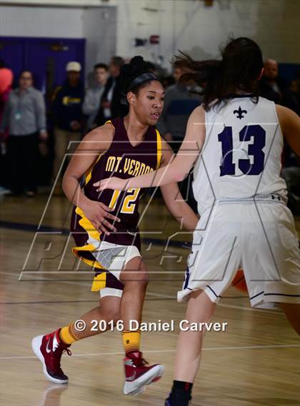 Thumbnail 2 in Mt. Vernon vs New Rochelle (Section 1 First Round Playoff) photogallery.
