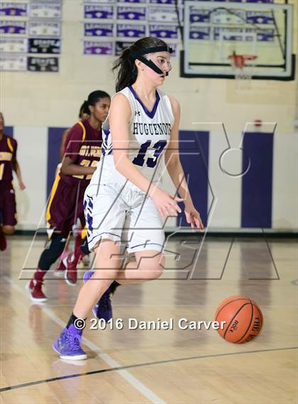 Thumbnail 2 in Mt. Vernon vs New Rochelle (Section 1 First Round Playoff) photogallery.
